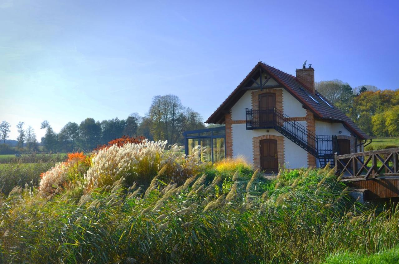 Folwark Pszczew Villa Bagian luar foto