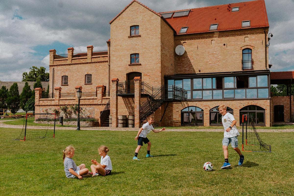 Folwark Pszczew Villa Bagian luar foto